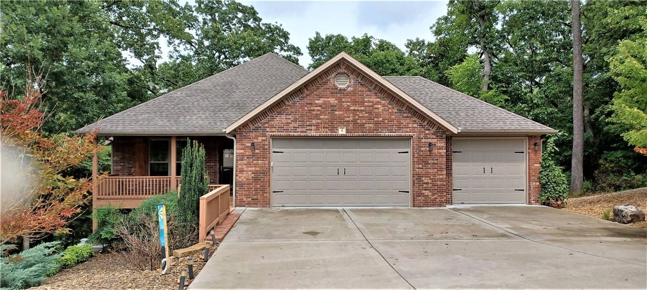 Bella Vista, AR 72715,4 Newport Ln