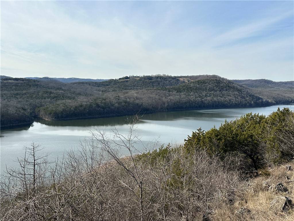 Eureka Springs, AR 72631,Hwy 187