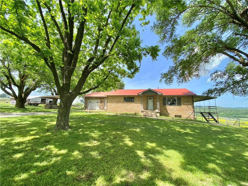 Huntsville, AR 72740,1640 Madison 2350