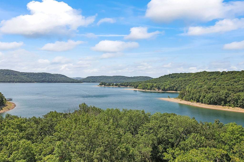 Rogers, AR 72732,Tomahawk Ln