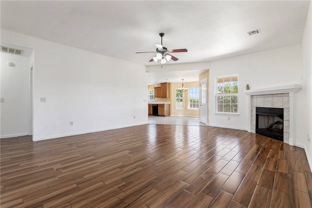 Centerton, AR 72719,1231 Maplewood Dr