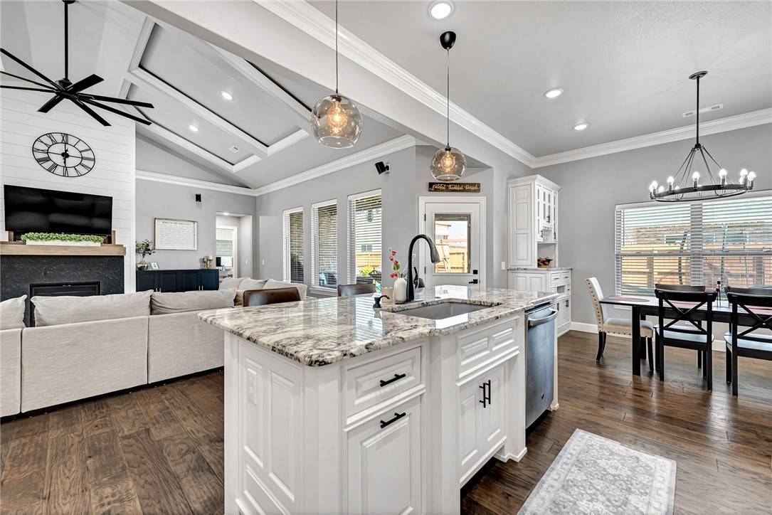 Centerton, AR 72719,610 Chaparral St