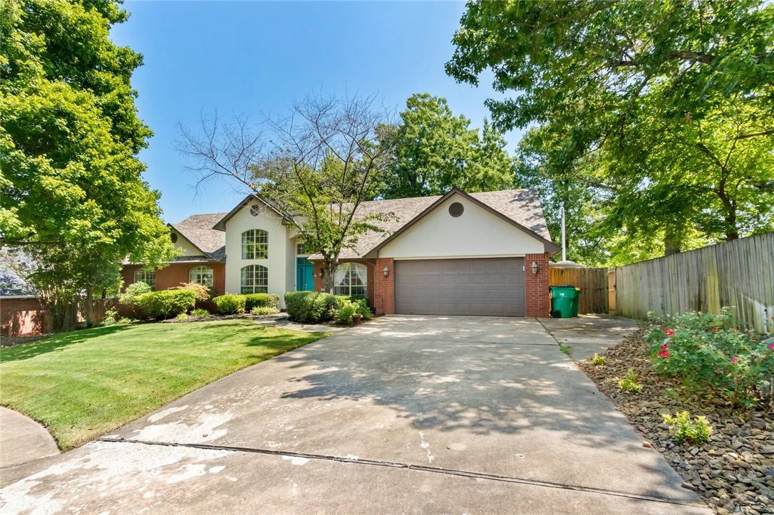 Springdale, AR 72764,4887 Cedar Ridge Dr