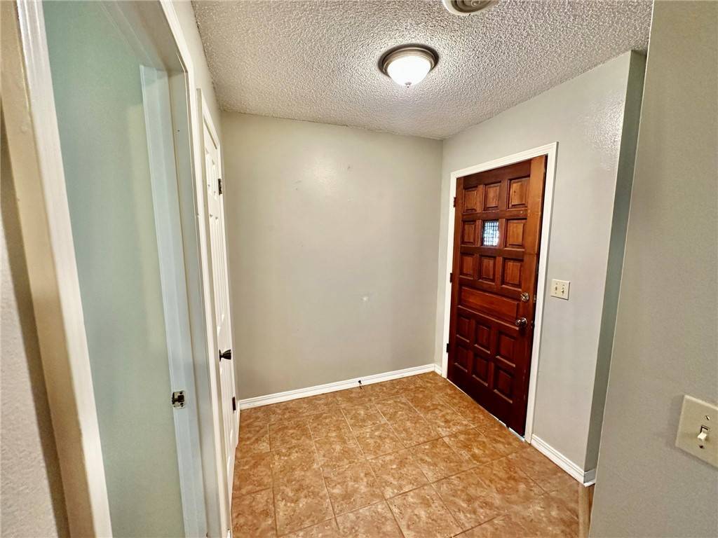 Rogers, AR 72758,601 S 19Th St