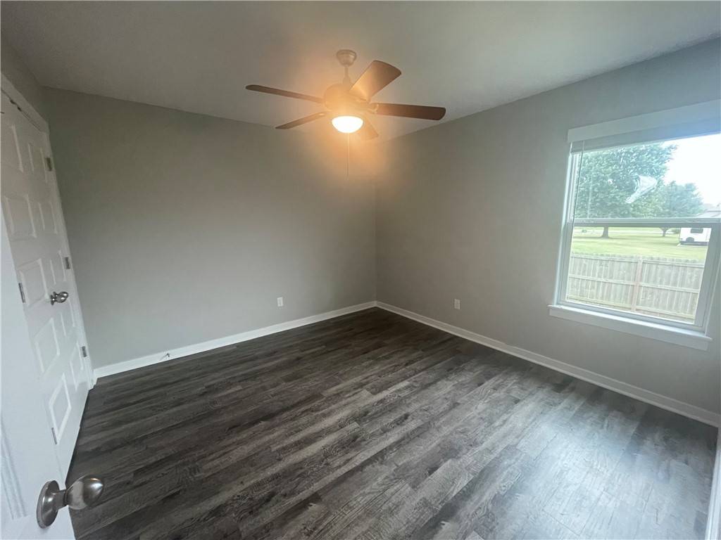 Siloam Springs, AR 72761,614 Christopher Dr #A