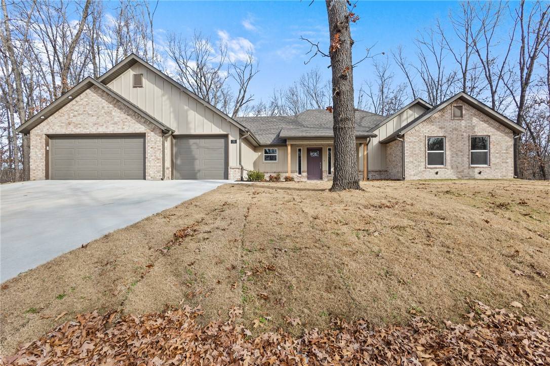Bella Vista, AR 72714,31 Claxton Dr