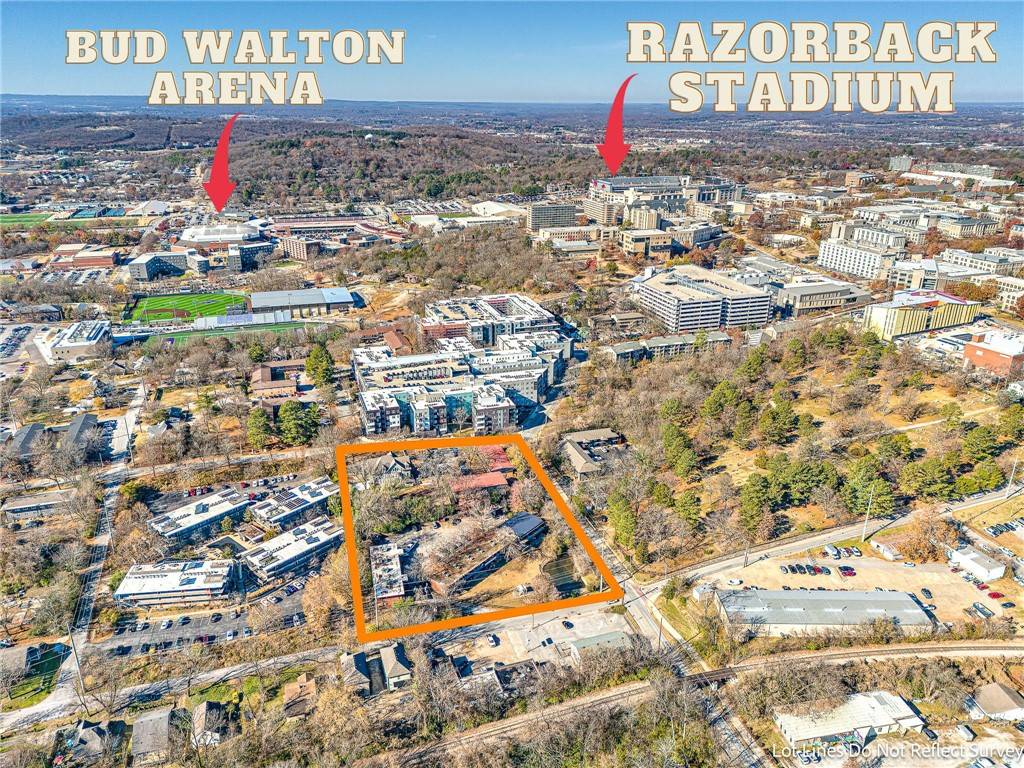 Fayetteville, AR 72701,8 Hill Ave