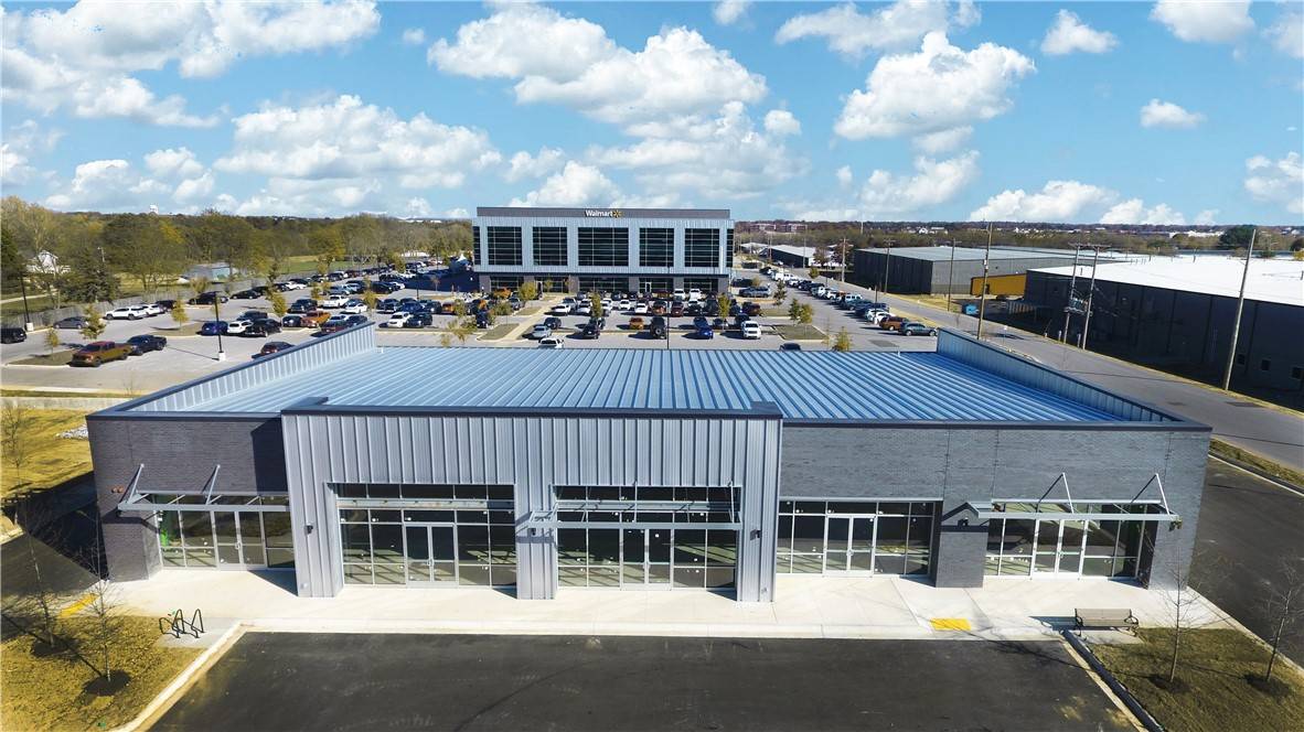 Bentonville, AR 72712,2401 SE J St