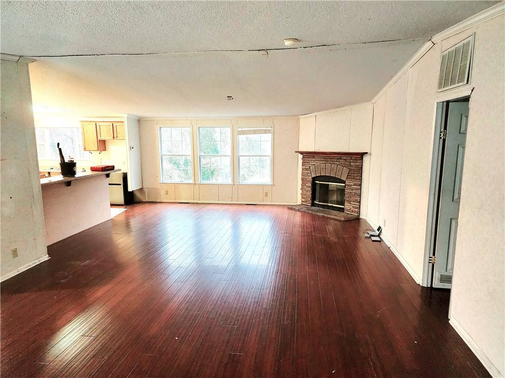 Fayetteville, AR 72704,18218 Clear Water Rd