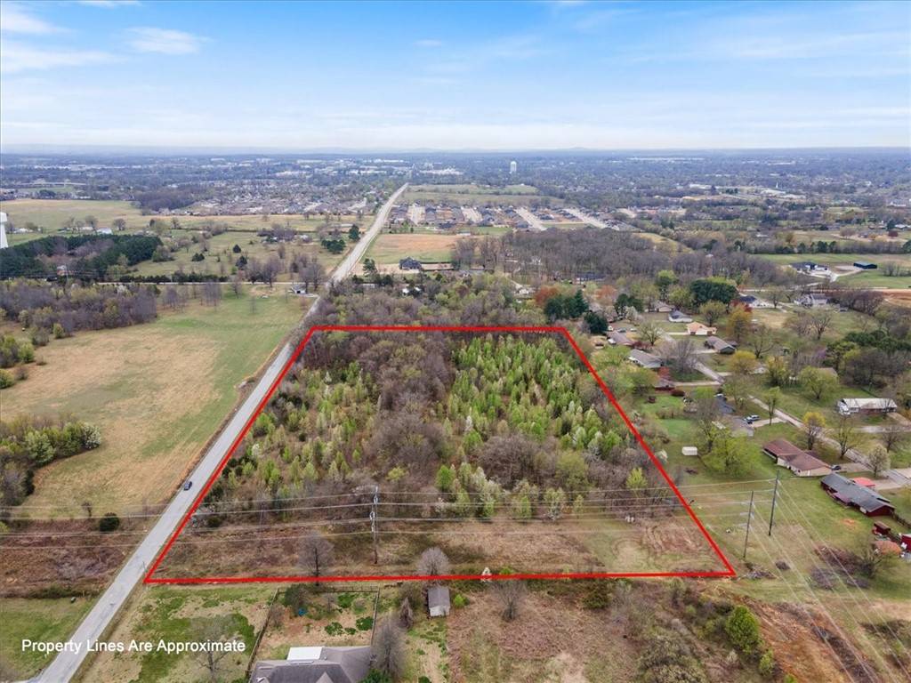 Siloam Springs, AR 72761,N HICO St