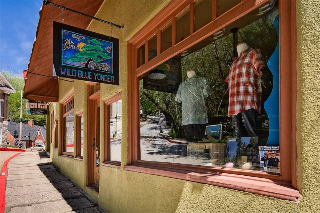 Eureka Springs, AR 72632,93 Spring St