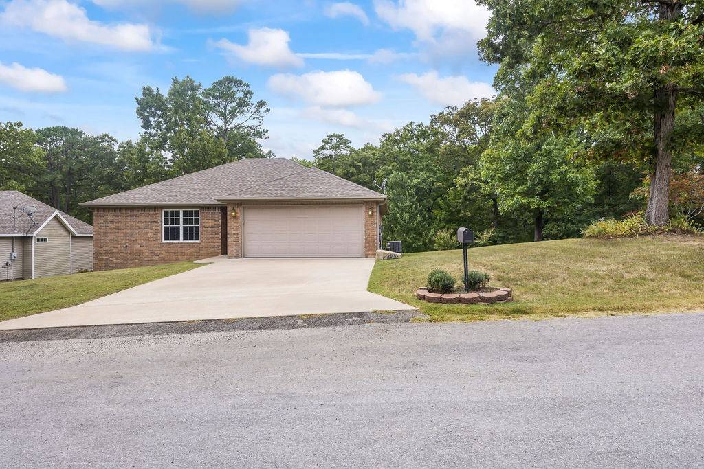 Bella Vista, AR 72714,6 St. Agnes Ln