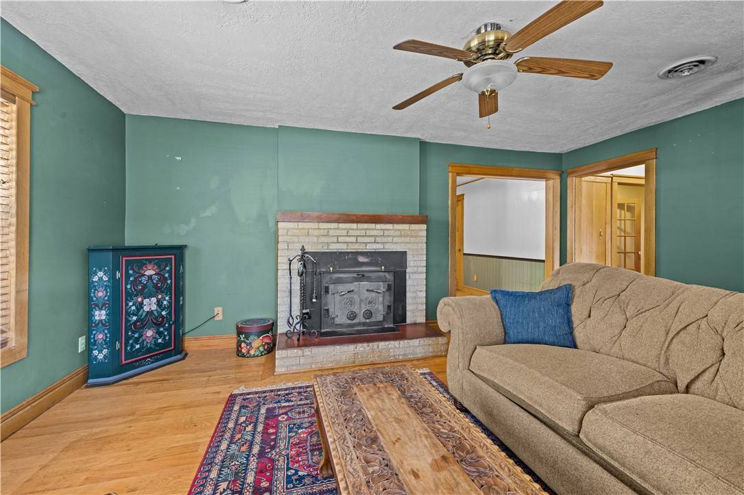 Bentonville, AR 72712,10198 Sugar Creek Rd
