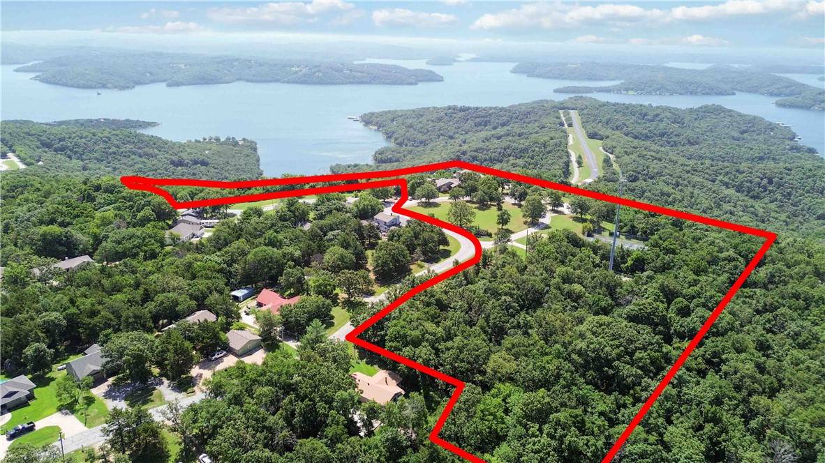 Garfield, AR 72732,12483 Lodge Dr