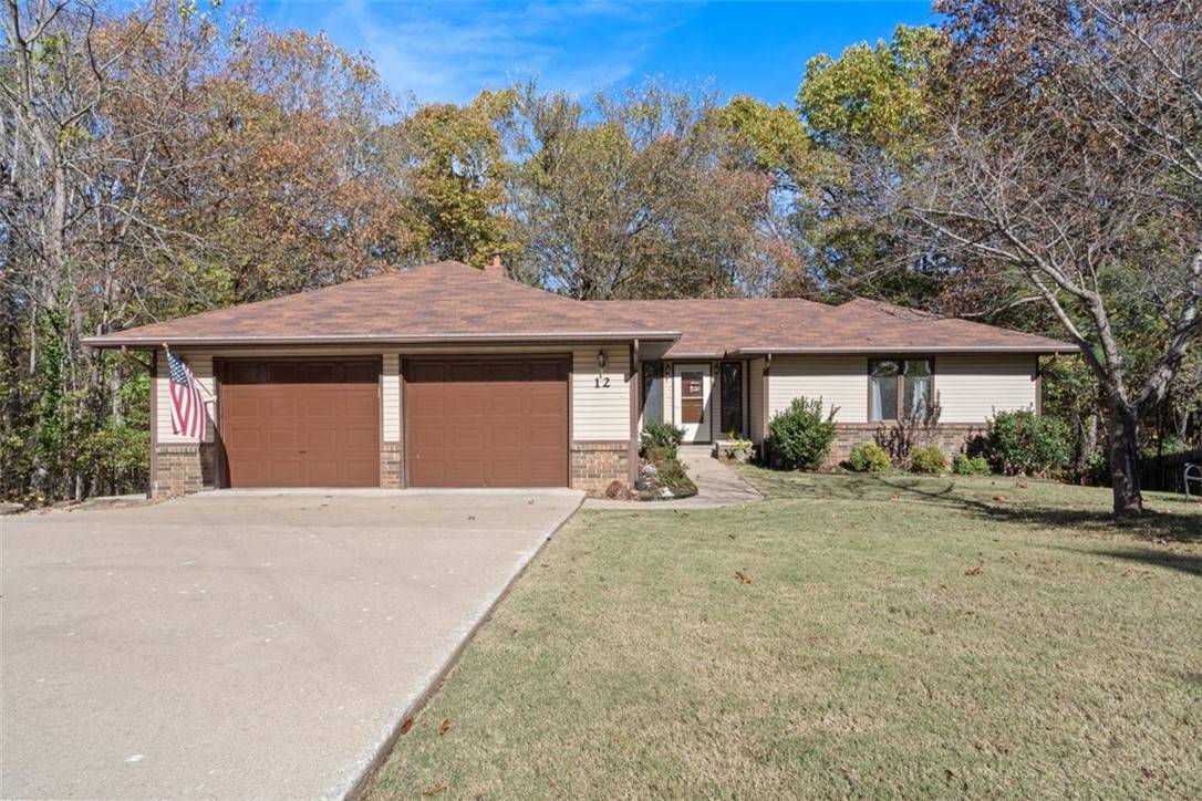 Bella Vista, AR 72715,12 Shepton Ln