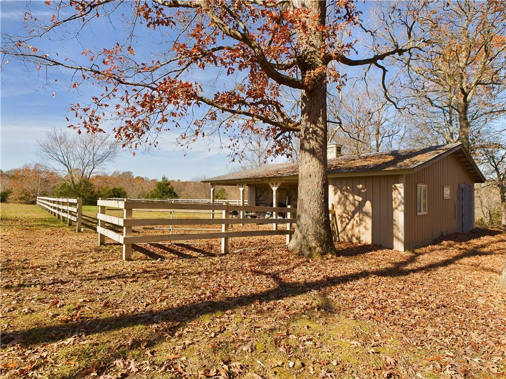 Harrison, AR 72601,2966 Moffett Ln