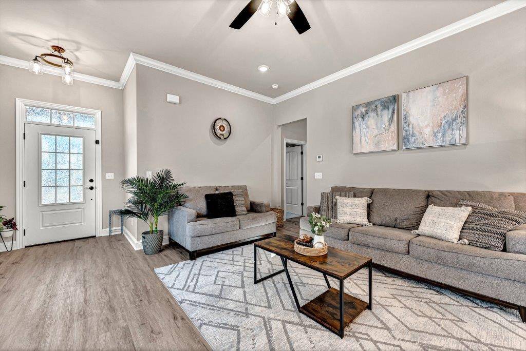 Bentonville, AR 72713,2103 SW Poppy St