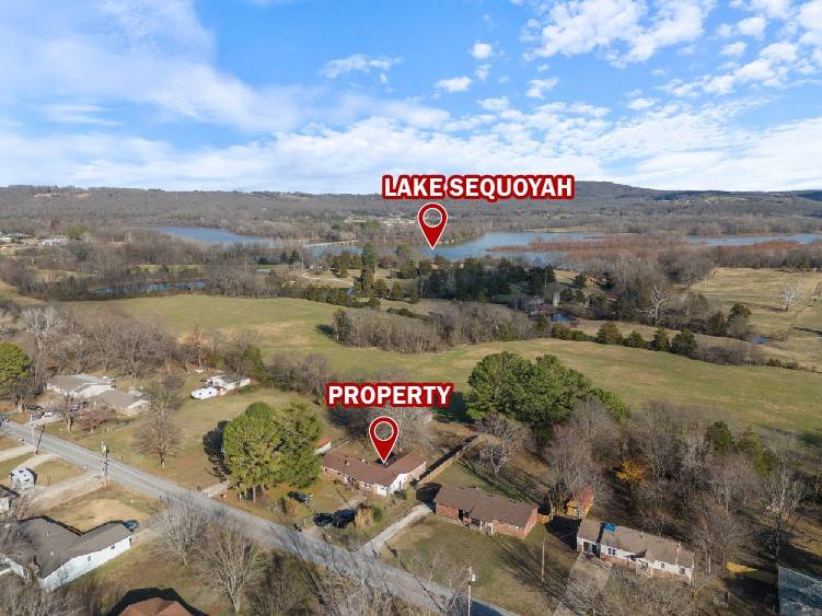 Fayetteville, AR 72701,1076 S Lake Sequoyah Dr