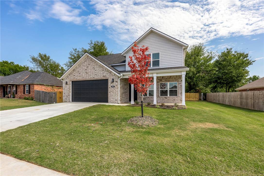 Pea Ridge, AR 72751,400 Oakley