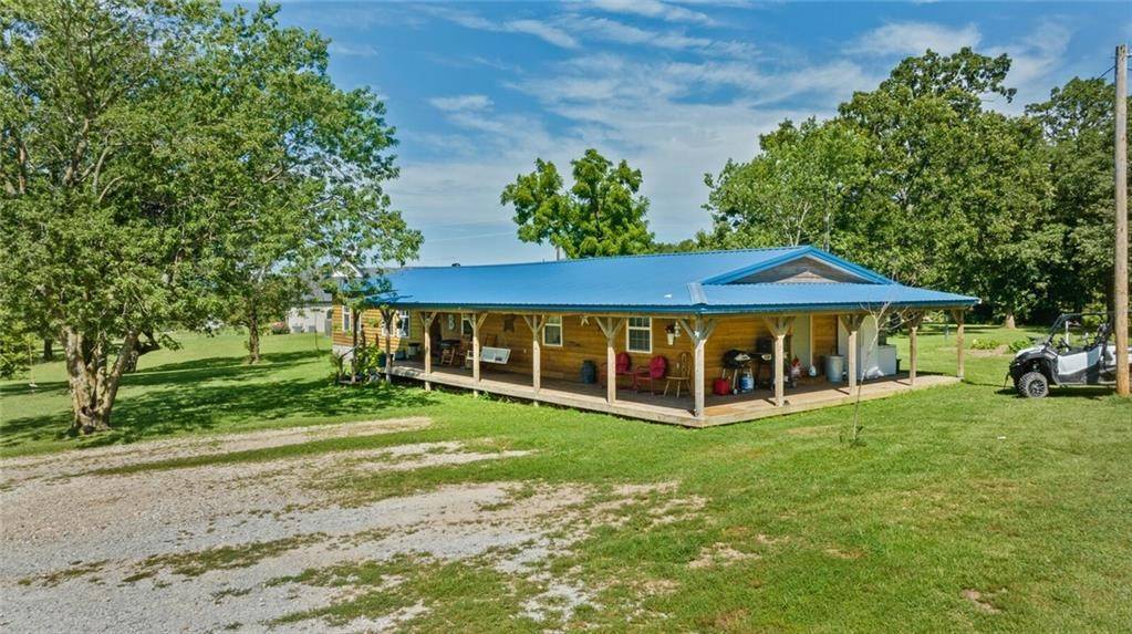 Gravette, AR 72736,14776 Bethlehem Rd