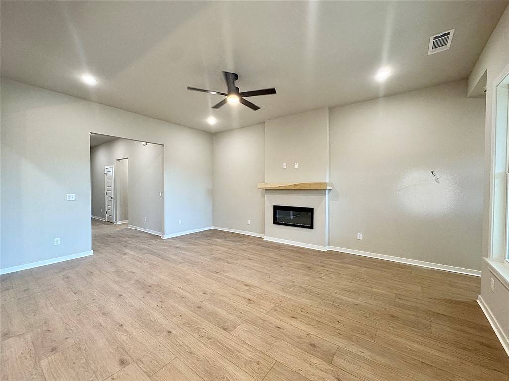 Springdale, AR 72764,3687 Tranquility St