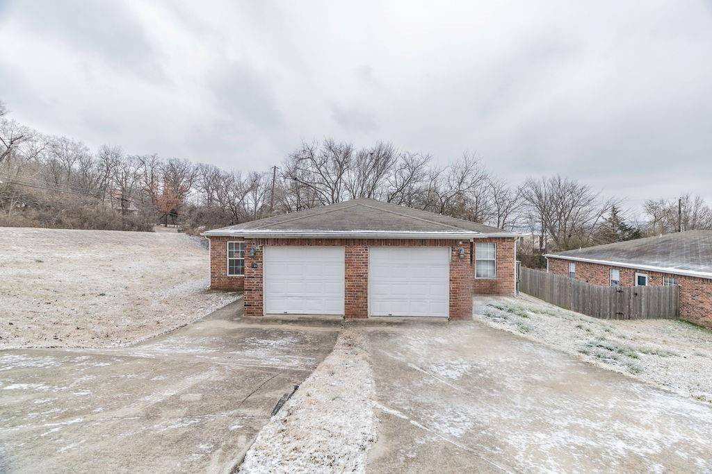 Fayetteville, AR 72701,730-732 S Erika Ave