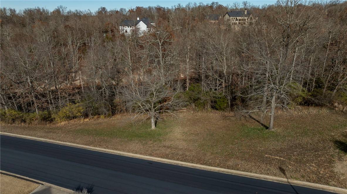 Fayetteville, AR 72704,4101 N Dogwood Canyon Loop