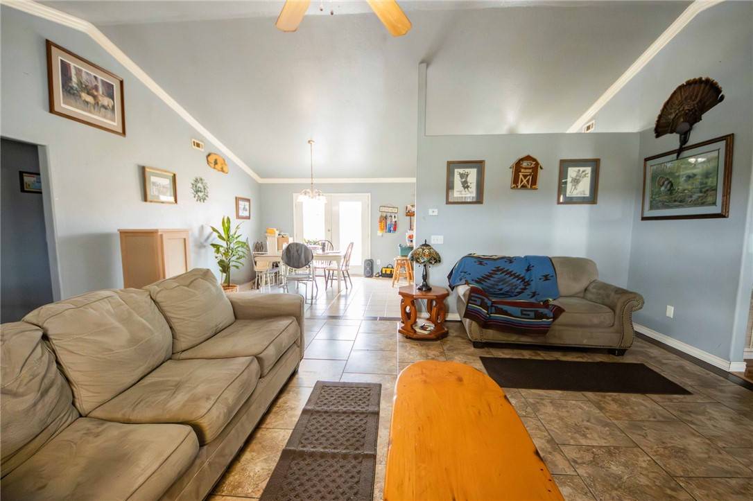 Washburn, MO 65772,9998 Farm Road 2240
