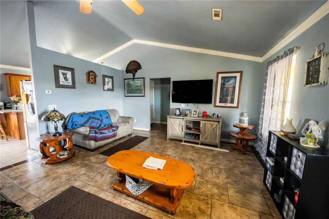Washburn, MO 65772,9998 Farm Road 2240