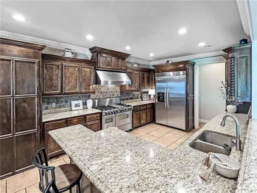 Farmington, AR 72730,12198 Little Elm Rd