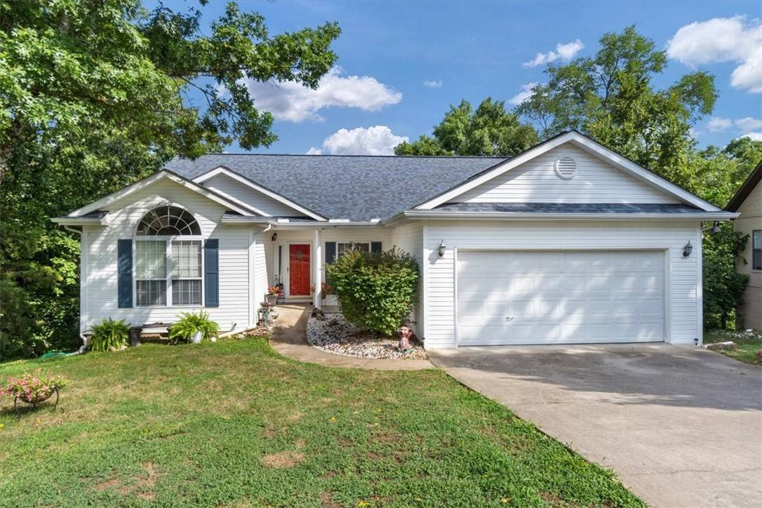 Holiday Island, AR 72631,37 La Costa Dr