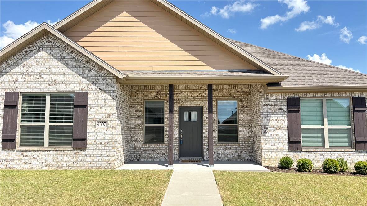 Bentonville, AR 72713,4307 SW Pawhuska St
