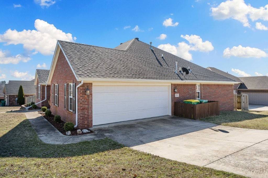 Centerton, AR 72719,320 Sienna Dr