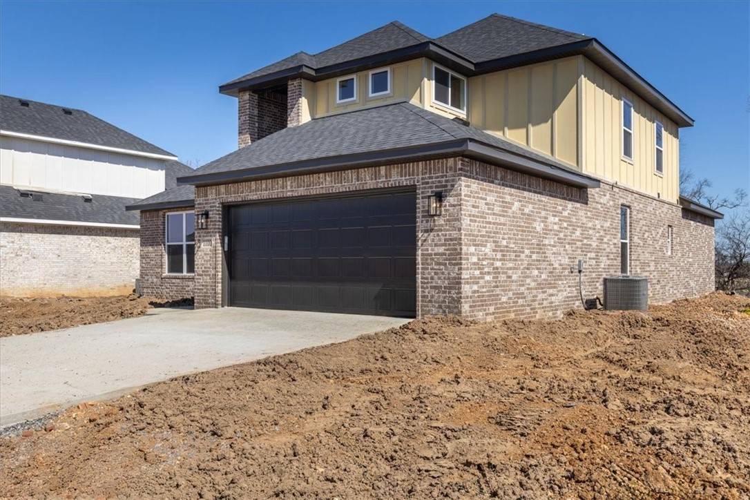 Bentonville, AR 72713,1121 Whistler St