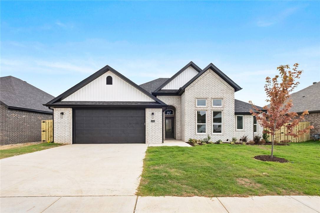 Bentonville, AR 72713,1420 Overcup Oak Ln