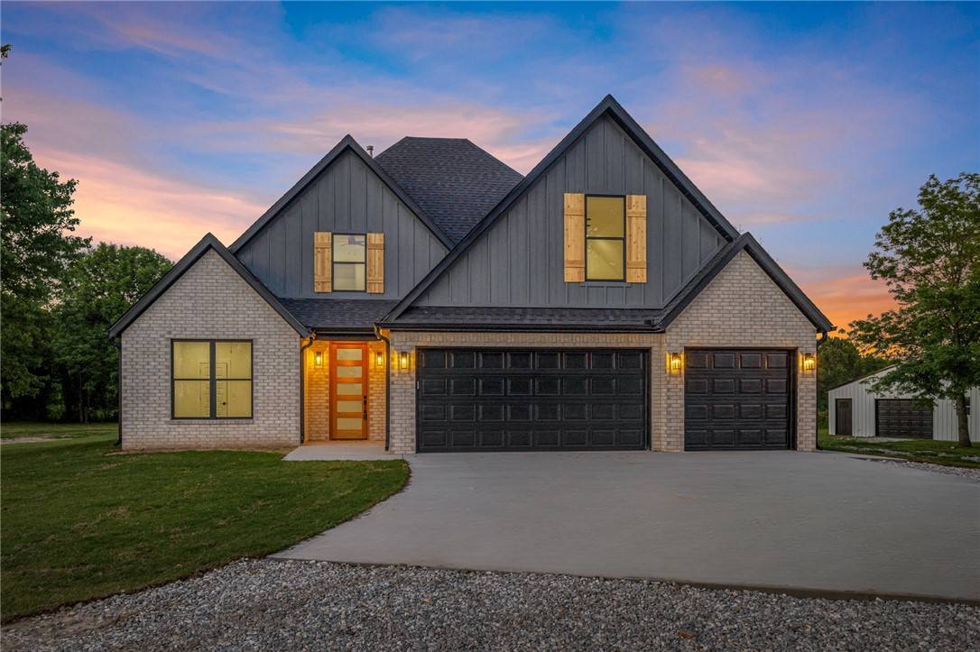 Centerton, AR 72719,13040 Seba Rd