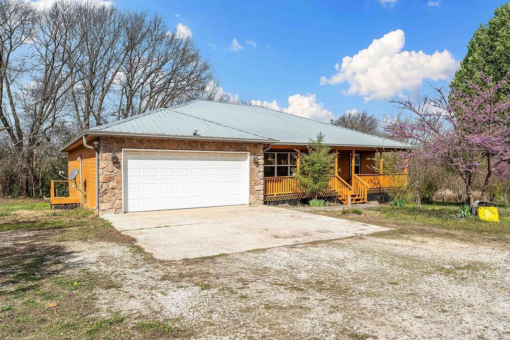 Seligman, MO 65745,7959 Heritage Heights Rd