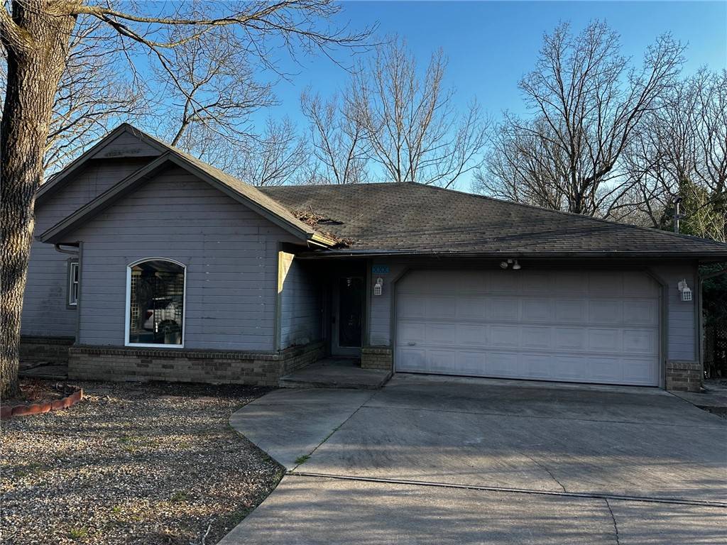 Bella Vista, AR 72715,30 Burnham Dr
