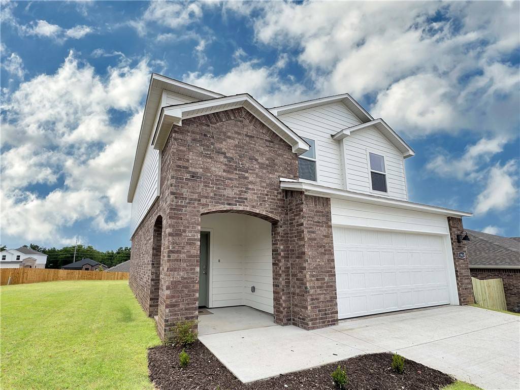 Springdale, AR 72762,1963 Larkspur St