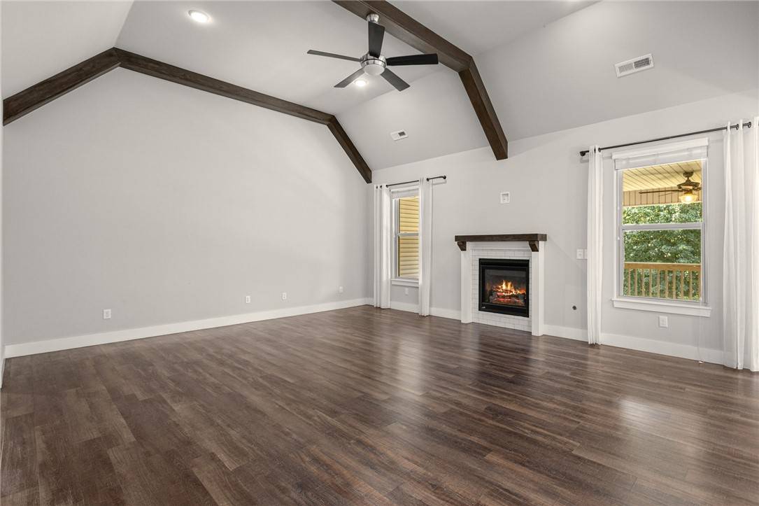 Cave Springs, AR 72718,962 Glass St