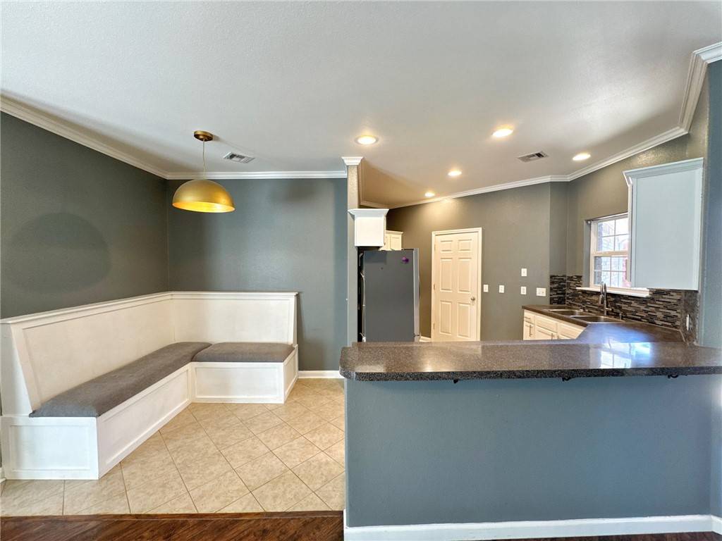 Bella Vista, AR 72715,33 Chatburn Dr
