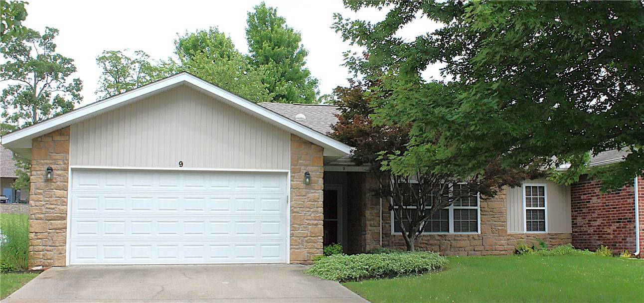 Holiday Island, AR 72631,9 Peachtree Cir