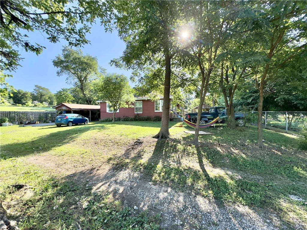 Decatur, AR 72722,366 Spring Ave