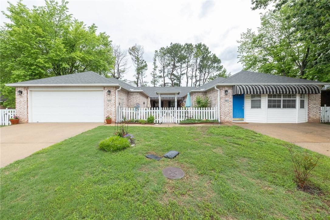 Fayetteville, AR 72704,1879 & 1881 Pine Valley Dr