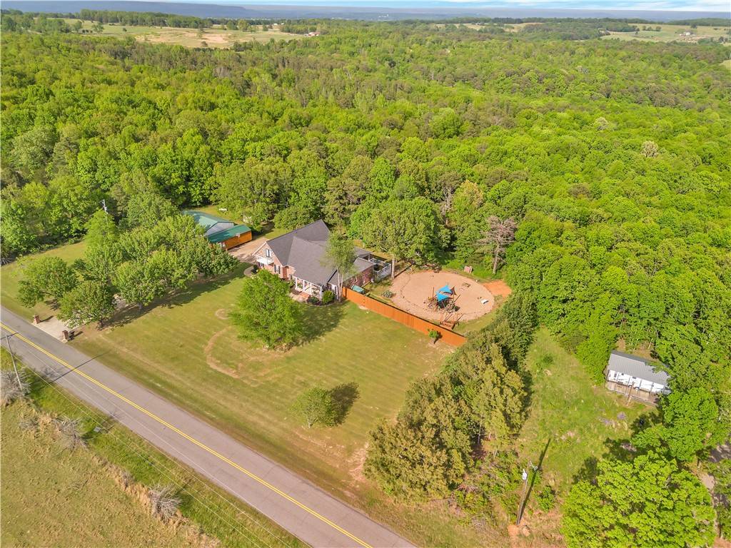 Russellville, AR 72802,910 Page Rd