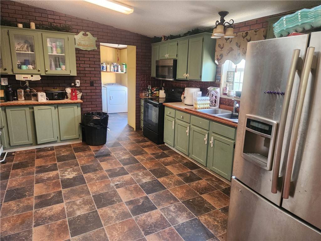 Ozark, AR 72949,5210 Stagecoach Rd