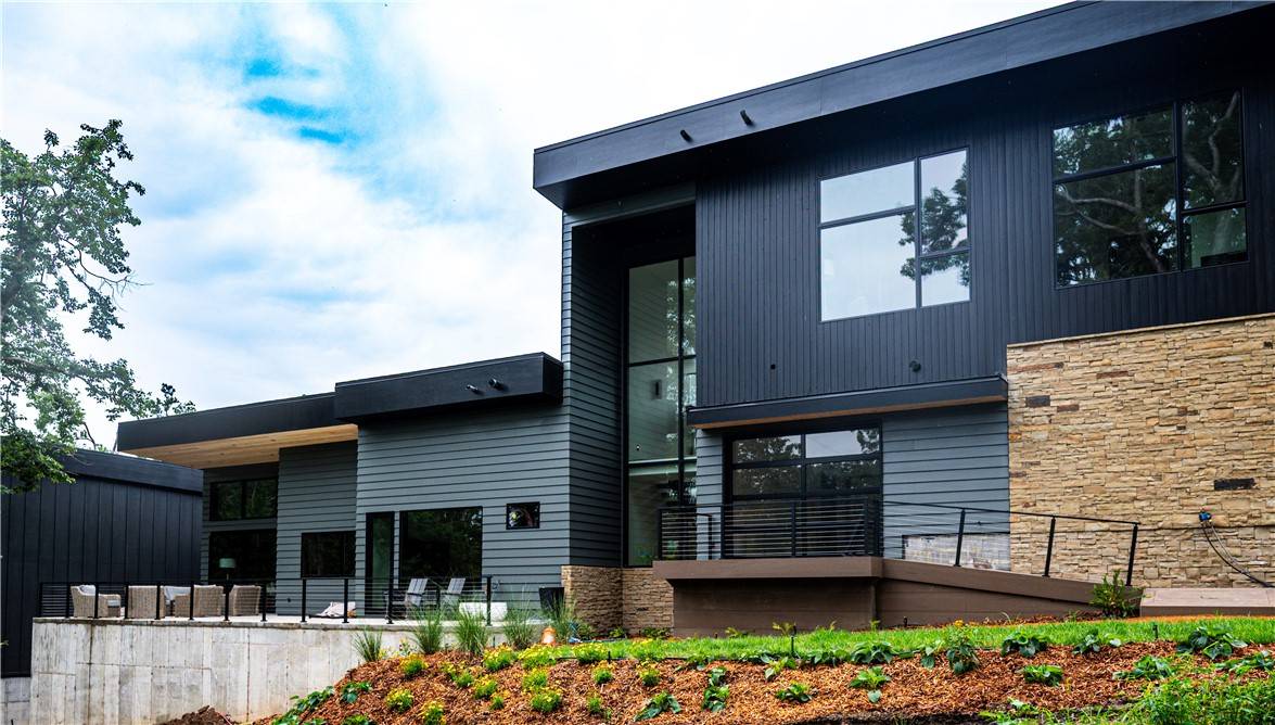 Bentonville, AR 72712,1104 N Fillmore St