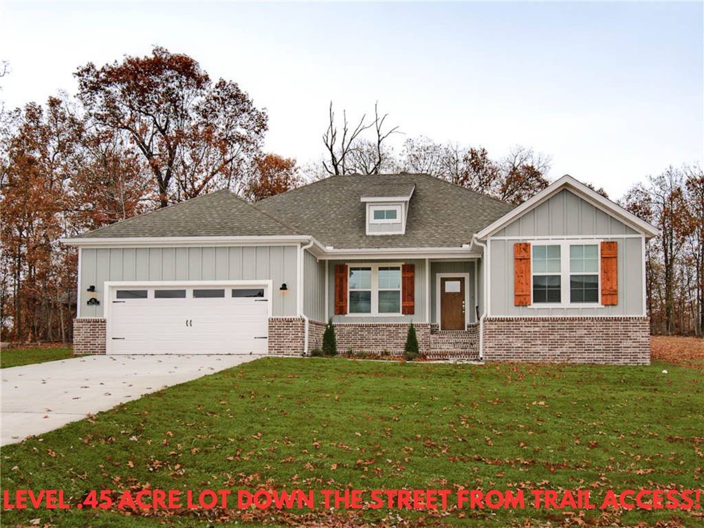 Bella Vista, AR 72715,1 Donna Ln