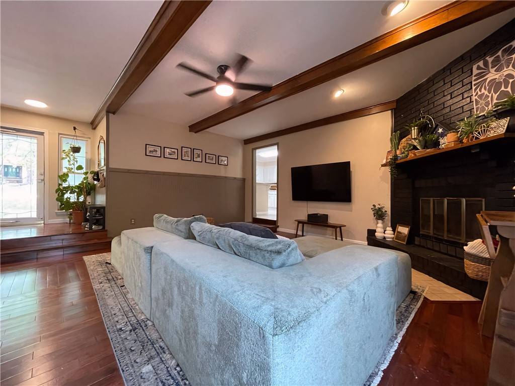 Russellville, AR 72802,101 Canterbury Cir