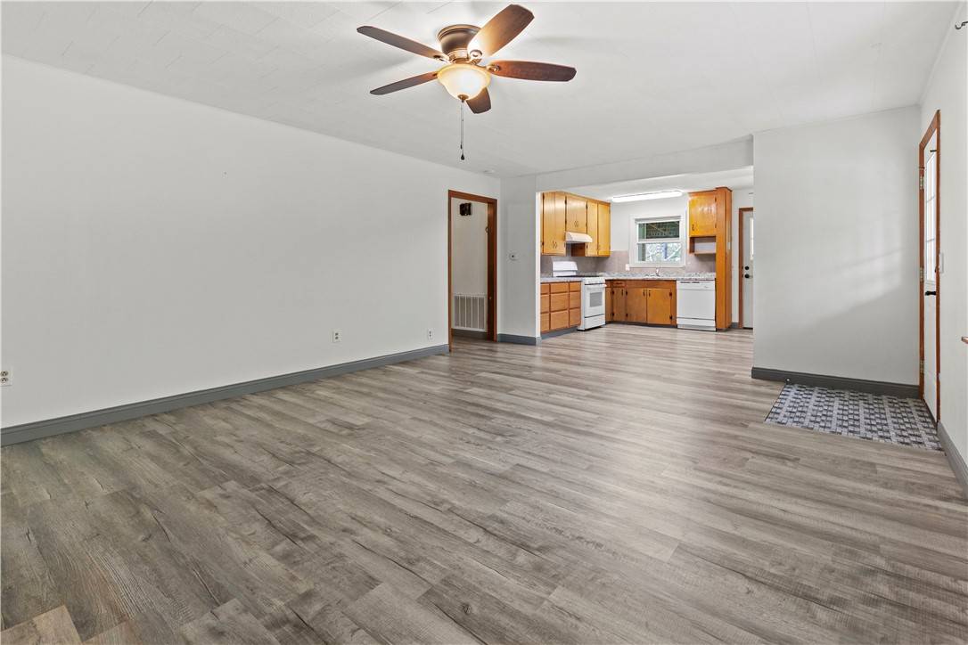 Diamond City, AR 72644,321 Blackwell Rd